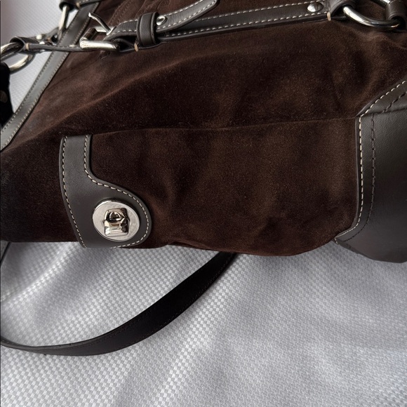 Coach - No. F12834 - Brown Leather & Suede Tote Bag - Picture 7 of 15